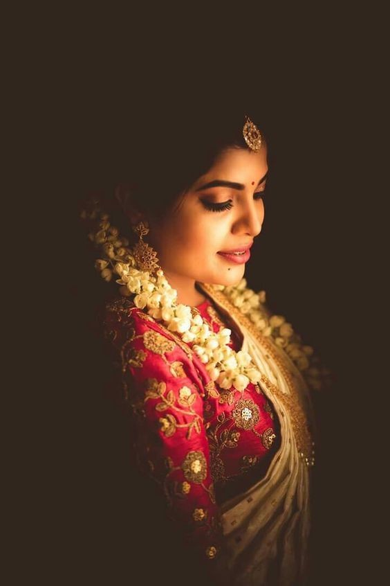 CHANDHANA BEAUTY PARLOUR POOKKAD